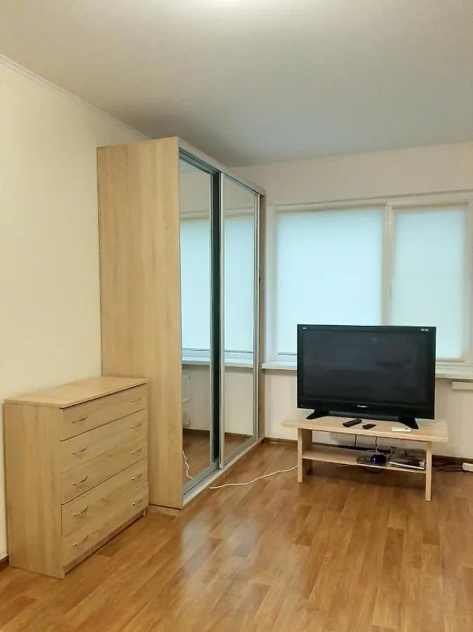 Патриотика, Позняки, Бориса Гмирі 12Б Kijów